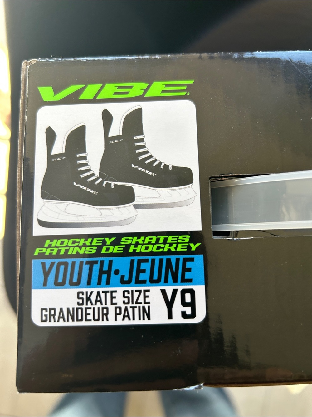 NWT 🆕 Vibe Kids Ice Hockey Skates size Y9 / Sealed